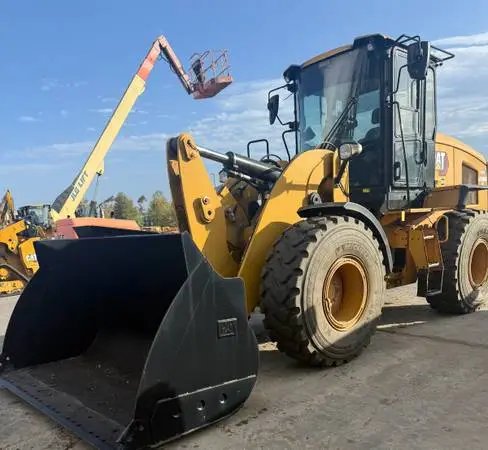Mint 2023 CAT 930M Wheel Loader w only 1900 original hours LOADED LIKE NEW…LOO
