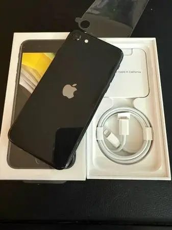 iPhone SE 2nd 64GB Unlocked
