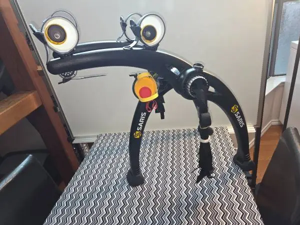 BIKE RACK for car: Saris Bones Car Trunk Bicycle Carrier