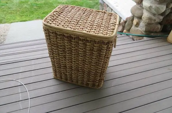 CLOTHES HAMPER - REAL WICKER - GREAT SHAPE !!!