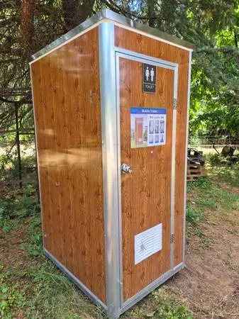 Portable bathroom with sink