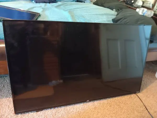 JVC FLAT SCREEN 49 INCH ROKU HDMI TV NEEDS BACKLIGHT