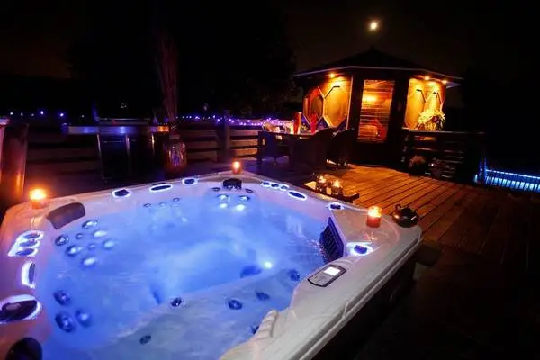 Hot Tub Repair...Hot Tub Moving/Crane...New Covers...Spas