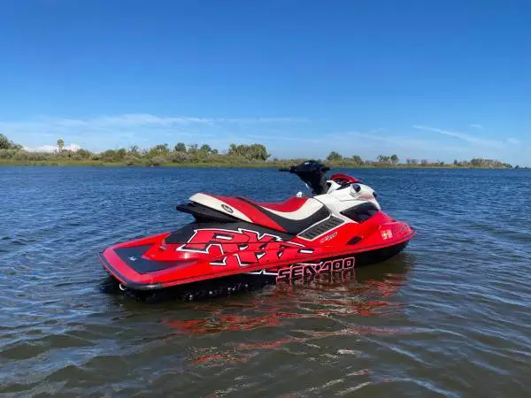 Explore the Delta SeaDoo RXP 215