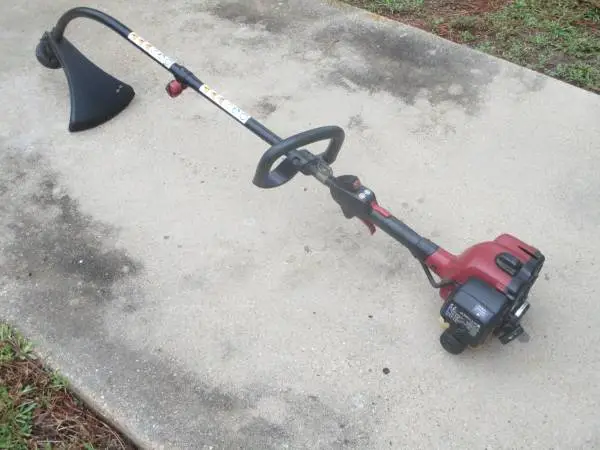 Used Fine Model Toro Weed Eater Stored 2 Years Hard to Start