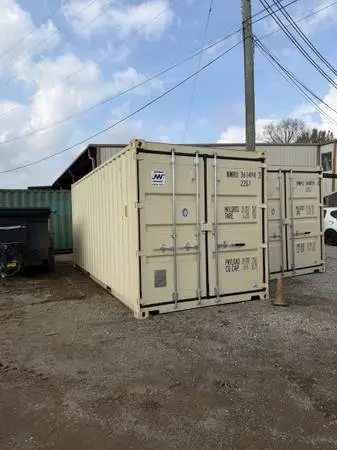 👀 Shipping Container, One time use! 20ft.