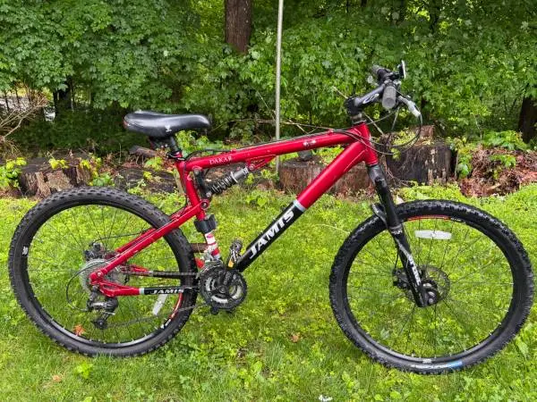 19in Jamis Dakar Full Suspension Aluminum Disc Brakes