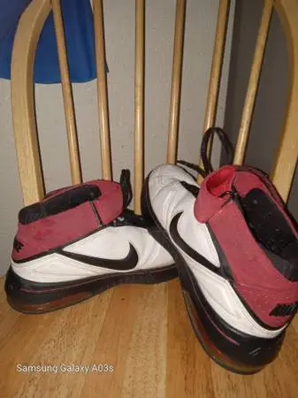 Nike Air Max Leather Low Cut Basketball Shoes 10.5