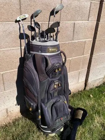 Golf Bag w/ RIGHT HANDED PowerBilt Clubs, Balls, Tees - Good Shape!!!