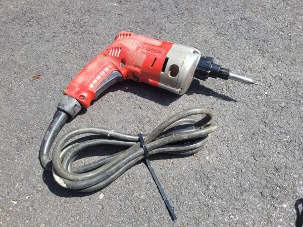 Milwaukee 6758-1 Heavy Duty Screw Shooter