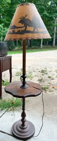 Rustic Moose Table Lamp