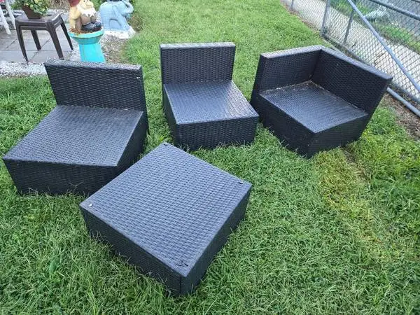 Wicker Set