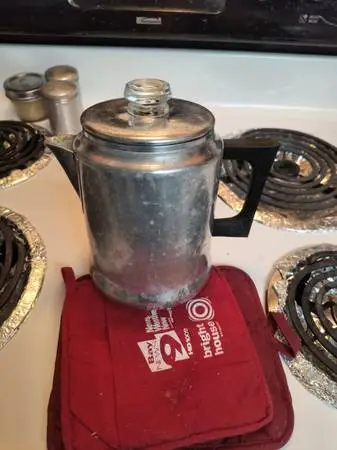 coffee pot-comet ,vintage 7 cup aluminun -$25
