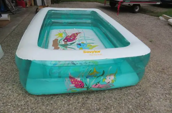 KIDDEE POOL - 6 x 8 - LIKE NEW!