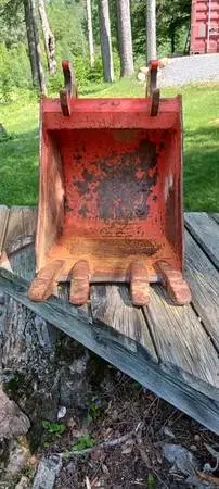 Kubota Bucket 18 Used