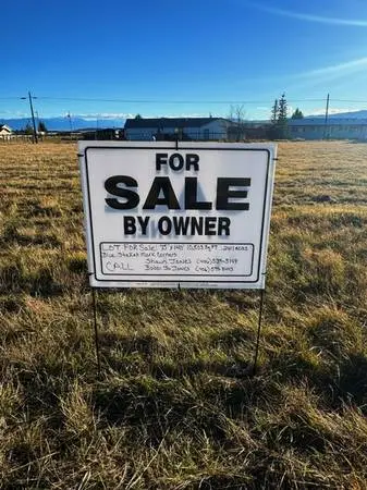 Buildable Lots With Big Mountain Views — 5th Street West, Clyde Park,
