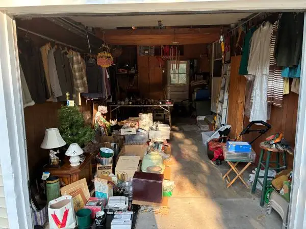 Estate sale - St Louis Park - by appointment