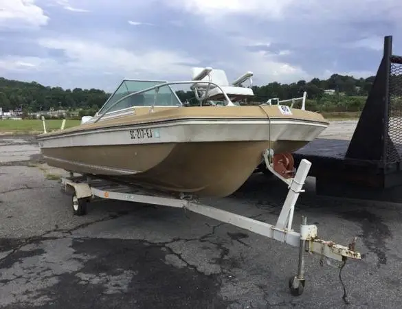 We Remove Unwanted Watercraft