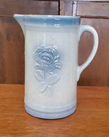 GARDEN ROSE 9 PITCHER