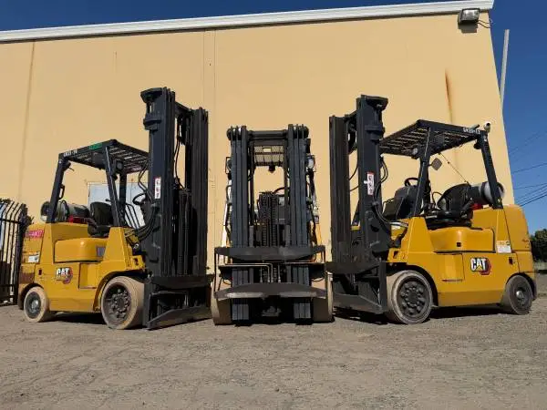 Forklift 2020 Cat 8,000lb. Cap (Low Hours, Lease Return)