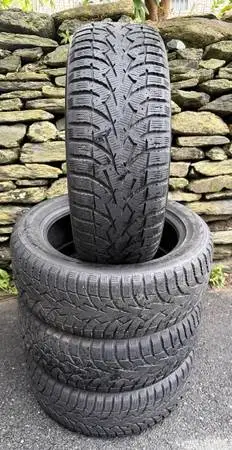 4 Toyo Observe G3-Ice Winter Snow Tires 225/55R18 Excellent Condition