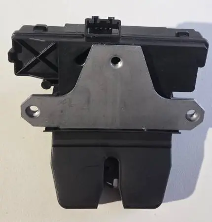 Rear Trunk Lock Latch Assy Fit for Volvo S40 2000-2011 XC60 2009-2