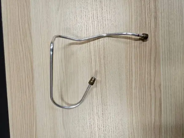 Brand New - Frigidaire Gas Range Tube for Front Right Burner