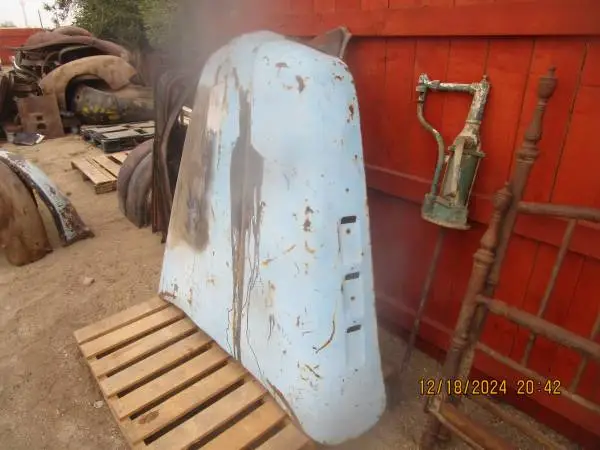 1948-1952 FORD F1 HOOD AND LATCH ASSEMBLY GOOD SHAPE OTHER FORD PARTS!