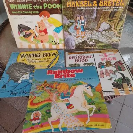 Car seats, Disney vintage books and records $10