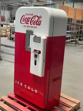 Antique Coca Cola Vending Machine fully refurbished
