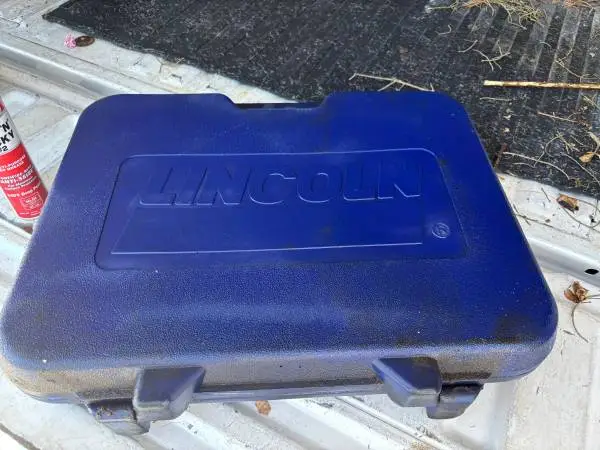 Electric grease gun