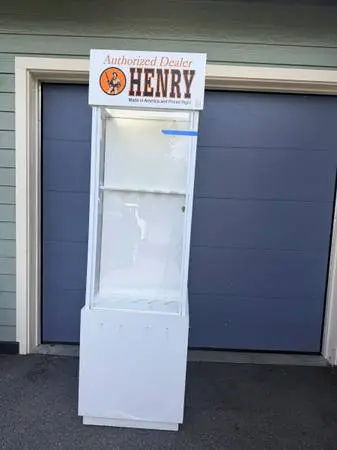 Authorized Henry Rifle Dealer Display Cabinet – $500 OBO