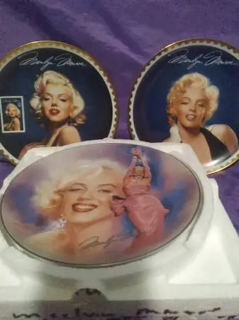 Marilyn Monroe Collective Plates