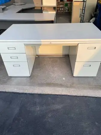 Metal Office Furniture for Sale