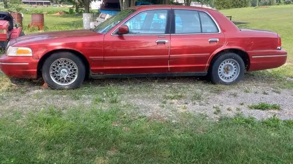 1999 Crown Vic