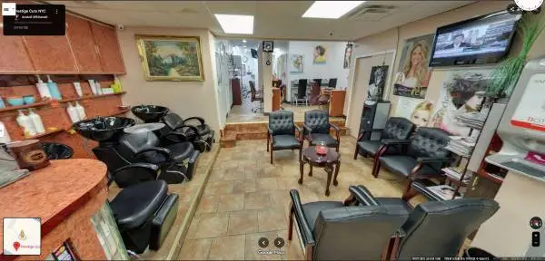 Own the Busy Salon in Midtown: Unlimited Walk-in Business Potential