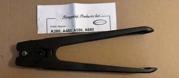 STEEL STRAPPING SEALER 3/4 NEW