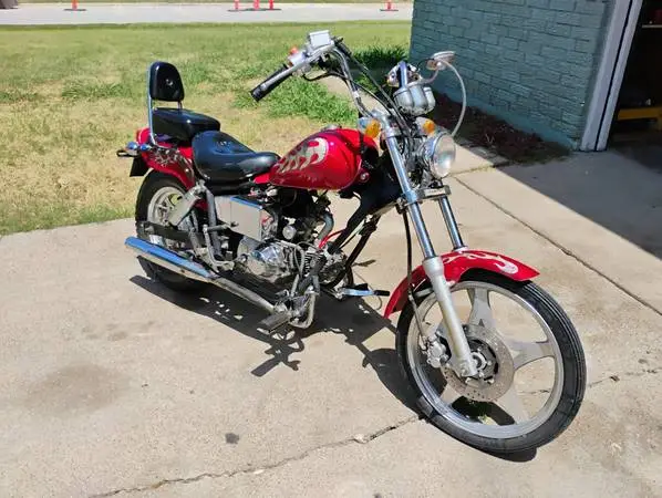 2004 Verucci Cruiser Motorcycle - Runs Great