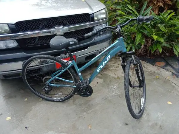 Fuji Traverse 1.8 LE Hybrid