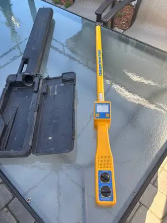 Metal detector