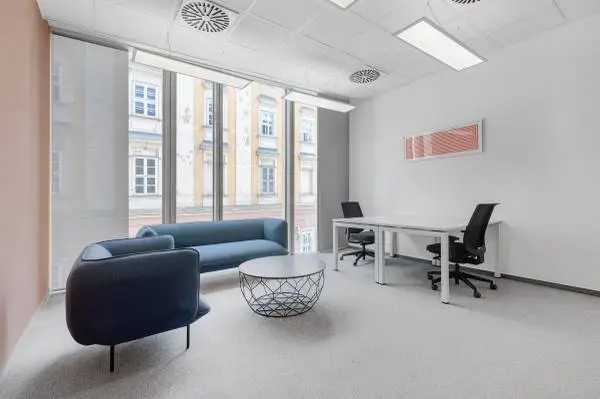 Creative office space | calm, bright, and ready