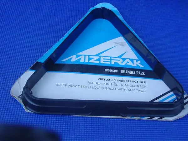 POOL RACK MIZERAK TRIANGLE BILLIARD TABLE POOL STICK PLAY REGULATION