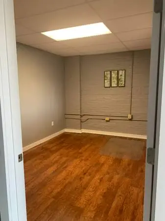 THE MOST PERFECT OFFICE SPACE YOU WILL EVER SEE