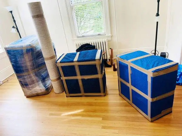 MOVING HELPERS / LOADING OR UNLOADING ASSISTANCE
