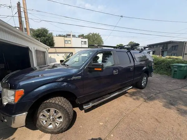 2014 Ford F-150 XTR 4x4 SuperCrew - LOW MILEAGE