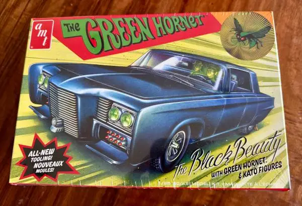 AMT The Green Hornet Black Beauty w/ Figures Model Kit