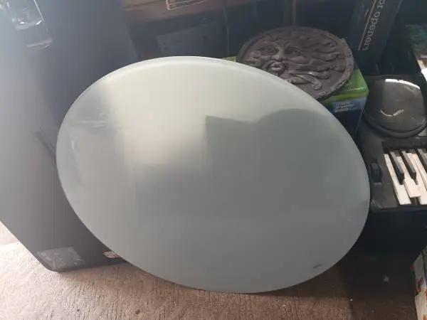 round glass table 32 inches with metal 20 tall base