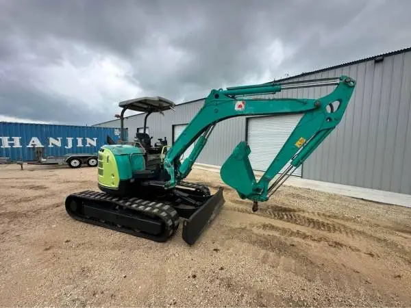2010 Yanmar Excavator VIO40-5B Only 2049 Hours