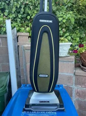 Oreck XL Insight Upright Vacuume Cleaner