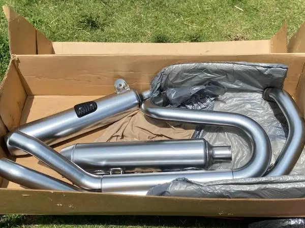 Harley Davidson XR1200 stock Exhaust 09-12
